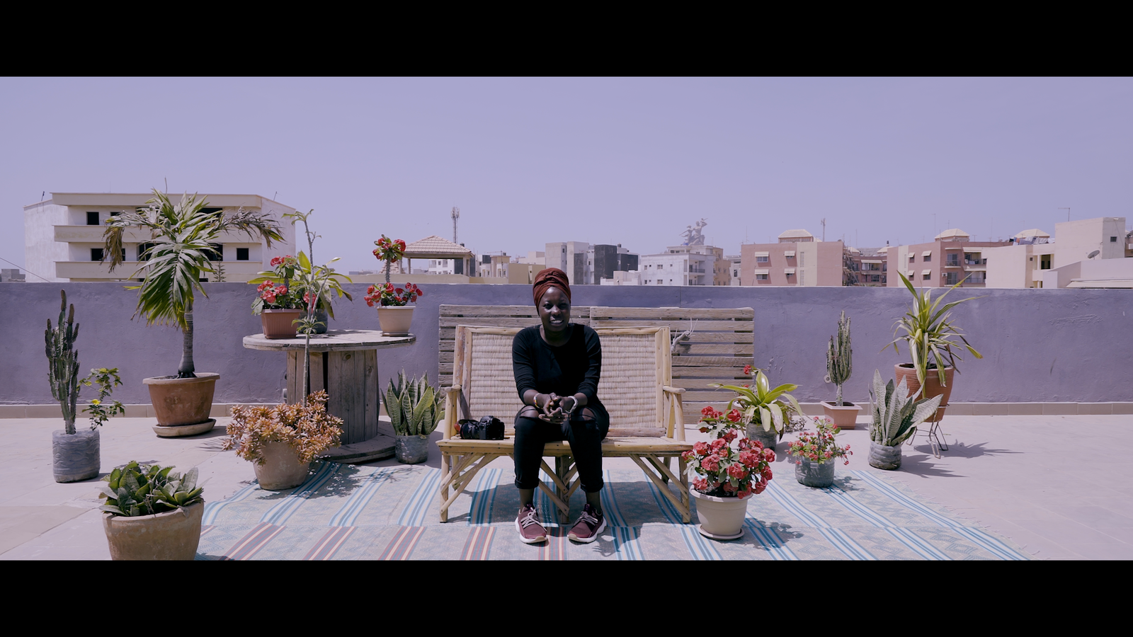 EDIT_AFRICA DEMAIN INNA 02.05_46_33_00.Still204.png